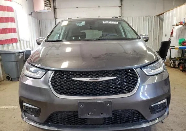 Chrysler Pacifica cena 106000 przebieg: 94681, rok produkcji 2022 z Daleszyce małe 67